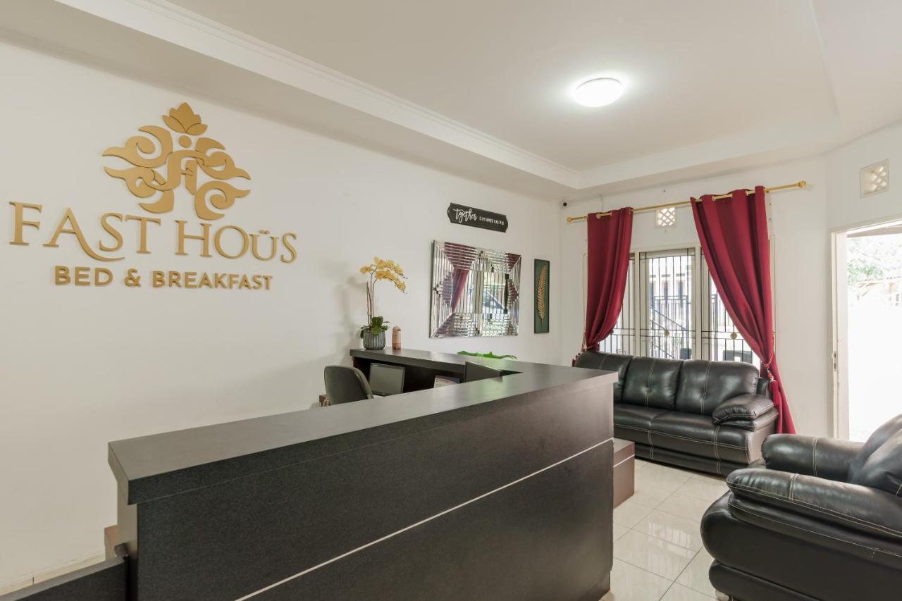 Fast Hous Syariah Bogor Mitra Reddoorz Hotell Eksteriør bilde
